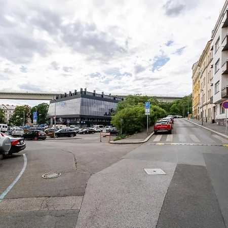 Blueground Vinohrady Cafes Nr Riegrovy Sady Prg-111 Διαμέρισμα Πράγα